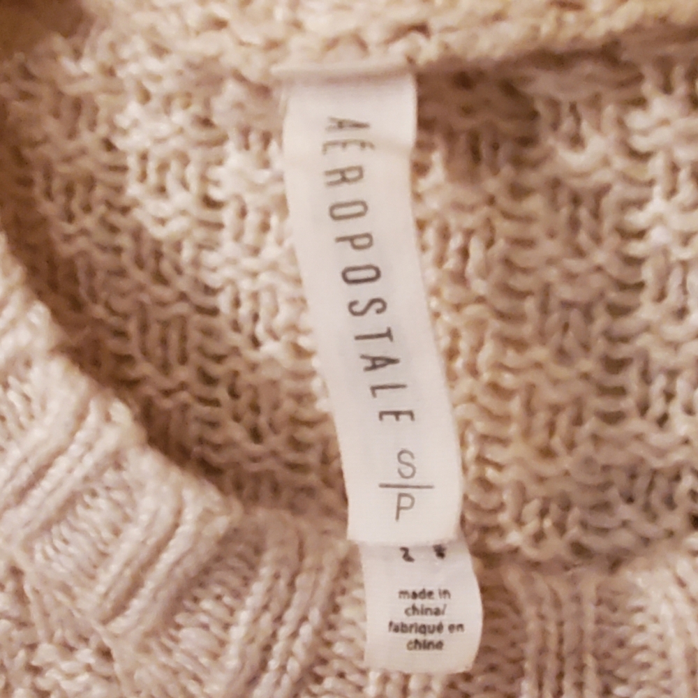 Aeropostale sweater - Picture 2 of 3